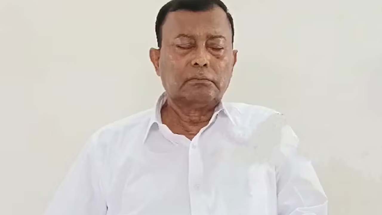 Bhole Baba: చాలా బాధపడ్డాను, దోషులను విడిచిపెట్టబోం.. మీడియా ముందు భోలే బాబా ప్రత్యక్షం