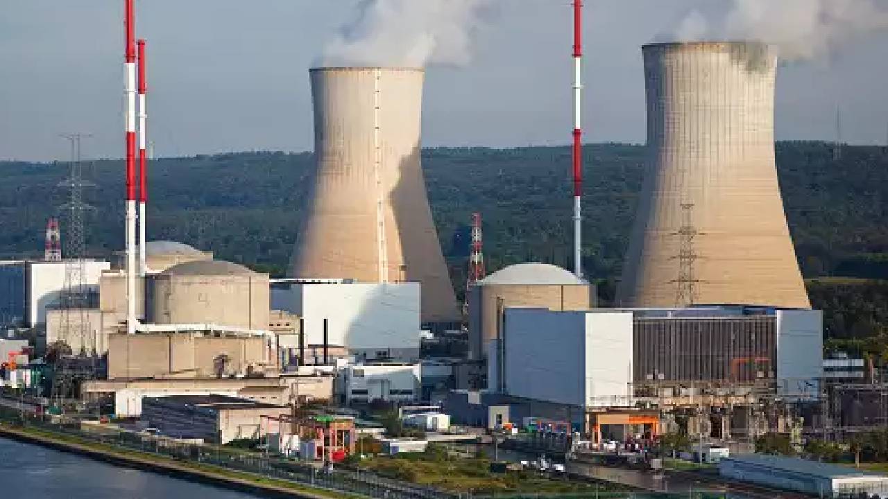 Budget 2024: తొలిసారిగా, అణుశక్తిలో పెట్టుబడులకు ప్రైవేట్ రంగానికి అనుమతి..