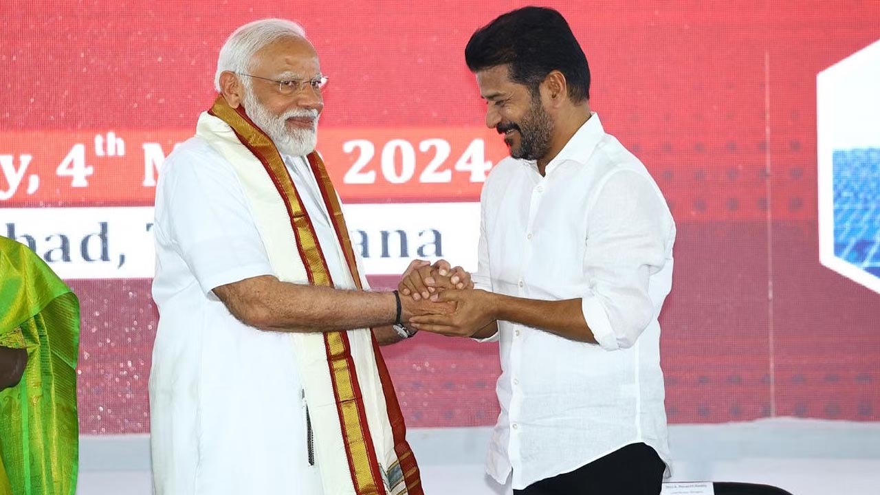 CM Revanth Reddy: ఢిల్లీ లోనే రేవంత్ రెడ్డి.. నేడు ప్రధానితో భేటీ..