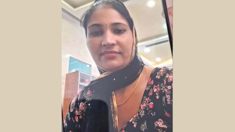 Delhi fire: ఢిల్లీలో దారుణం.. మహిళను కాల్చి చంపిన దుండగుడు