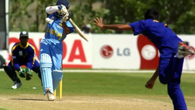 Dhammika Niroshana Dead: కుటుంబం ఎదుటే.. దారుణ హత్యకు గురైన మాజీ క్రికెటర్‌!