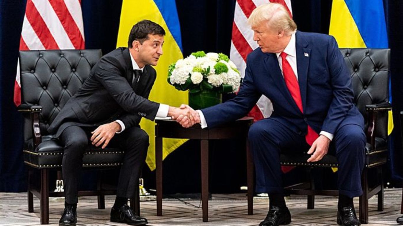 Donald Trump: జెలెన్‌స్కీకి ట్రంప్‌ హామీ.. ఇక యుద్ధం ఆపేస్తా..