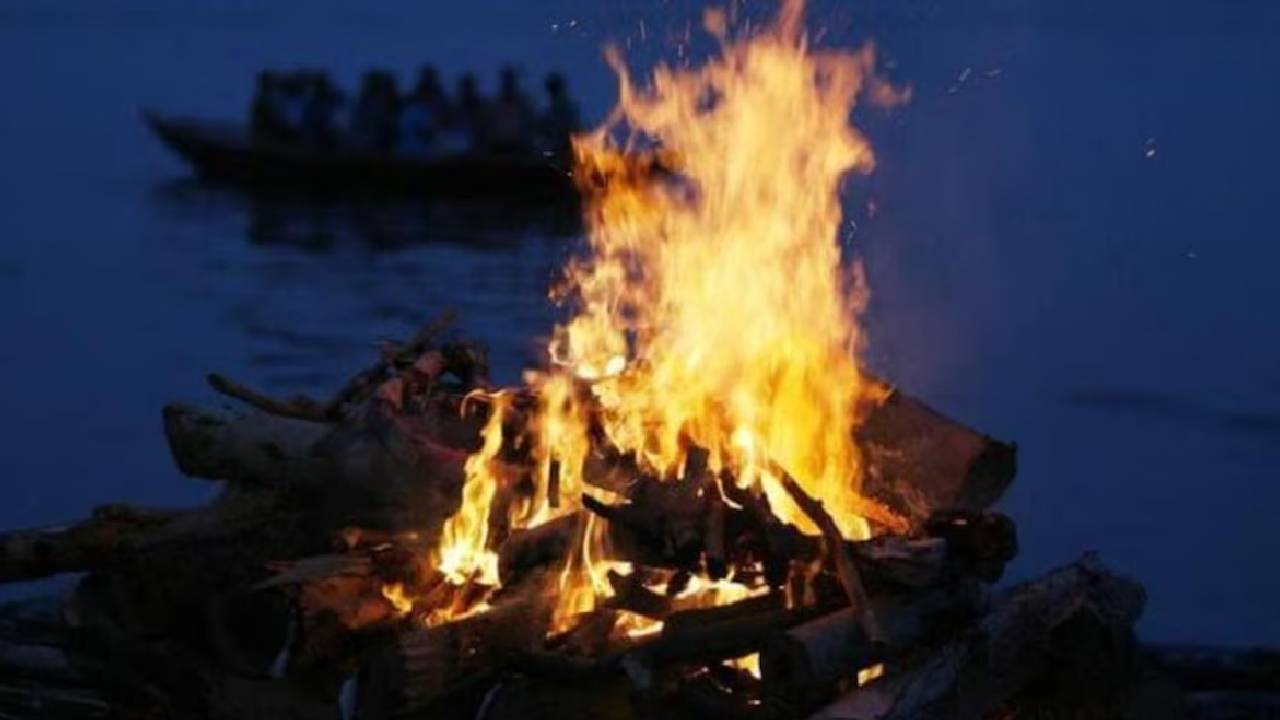 Sati: భర్త మరణంతో భార్య ‘సతీ సహగమనం’.. ఎక్కడంటే..