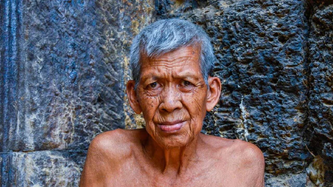 Health Tips: వయసు పెరిగే కొద్ది ఈ వ్యాధులు రావొచ్చు..కొన్ని నియమాలు పాటించండి