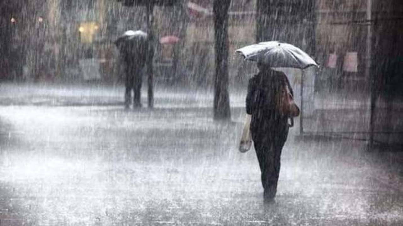 Heavy rainfall warning: తెలుగు రాష్ట్రాలతో సహా పలు రాష్ట్రాలకు బిగ్ అలర్ట్