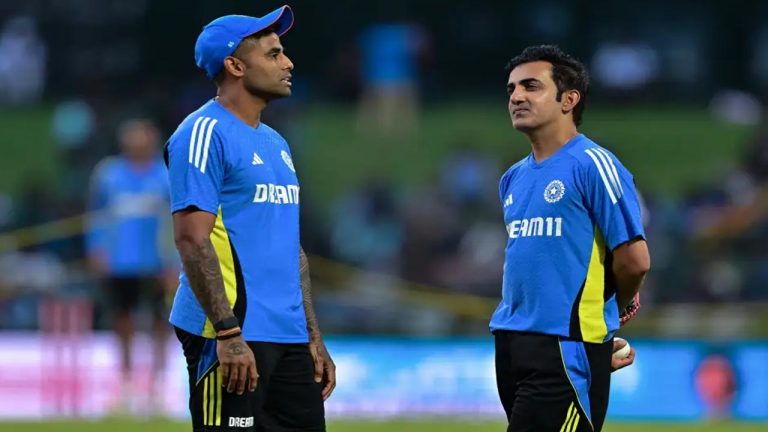 IND vs SL: టాస్‌ గెలిచిన శ్రీలంక.. బ్యాటింగ్ చేయనున్న భారత్