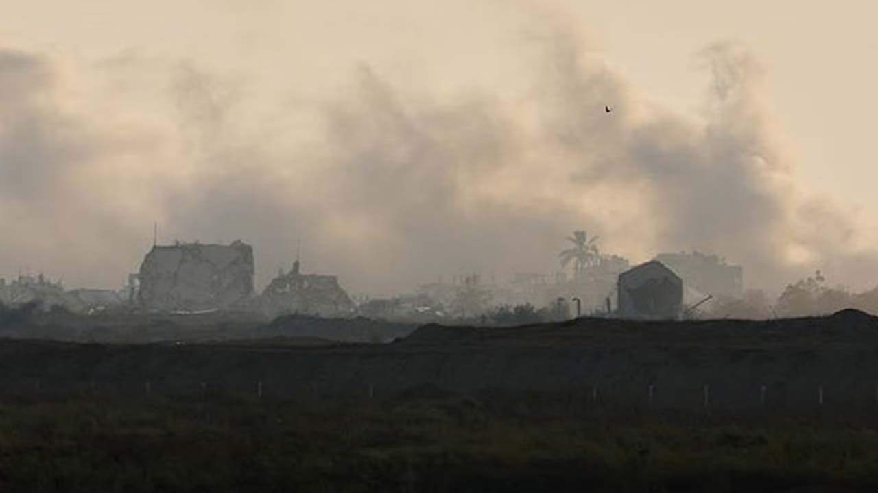 Israel-Hamas war: గాజాపై ఇజ్రాయెల్ వైమానిక దాడి.. 12 మంది మృతి