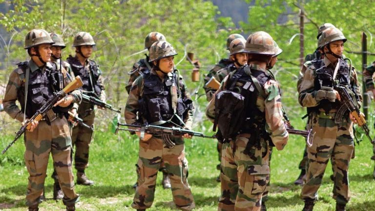 Terrorist Attack: రాజౌరిలోని ఆర్మీ క్యాంపుపై కాల్పులు.. ఉగ్రవాదుల కోసం సెర్చ్ ఆపరేషన్