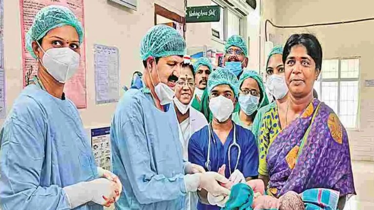 MLA-Pregnant Womens: ఆసుపత్రిలో లేని వైద్యులు.. ఇద్దరు గర్భిణులకు పురుడు పోసిన ఎమ్మెల్యే!