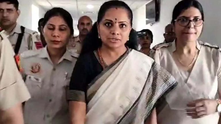MLC Kavitha: కవిత‌కు మళ్లీ నిరాశ.. జ్యుడీషియల్‌ కస్టడీ పొడిగింపు..