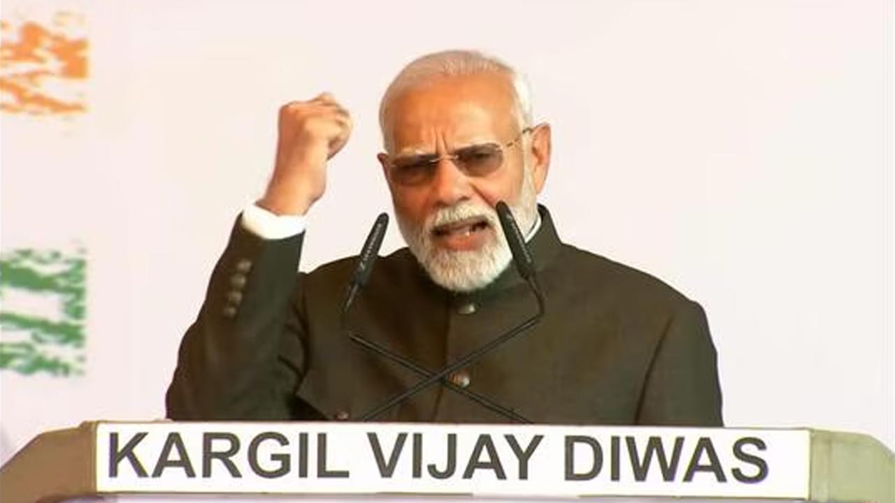 Narendra Modi: అగ్నిపథ్ పథకంపై విపక్షాల సీరియస్.. మోడీ రియాక్షన్ ఇదే..!