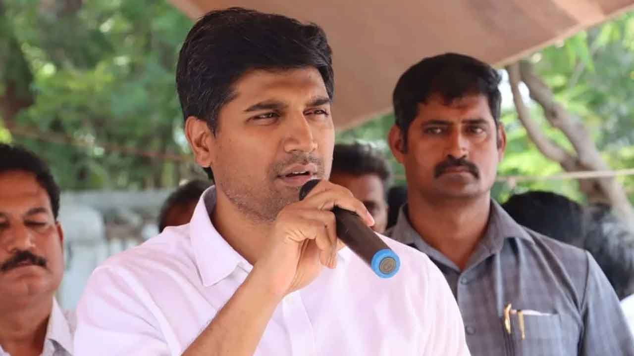 Lavu Sri Krishna Devarayalu: ఏపీ ఆర్థిక వ్యవస్థ ఎలా ఉందో పార్లమెంట్‌లో వివరిస్తాం..