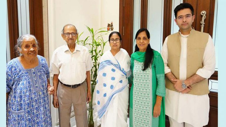 Mamata Banerjee: ఢిల్లీలో మమత పర్యటన.. సునీతా కేజ్రీవాల్‌కు పరామర్శ