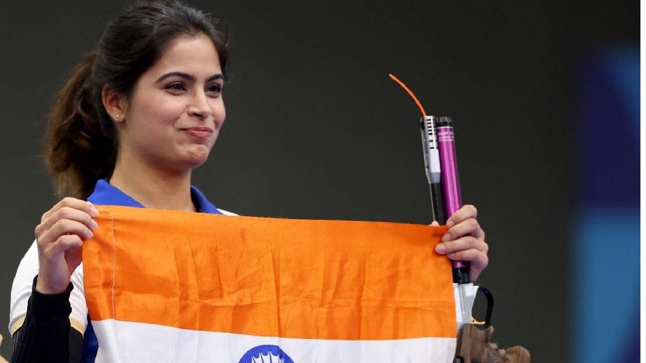 Manu Bhaker: 16 ఏళ్ల వయసులోనే మను భాకర్ కు అంతర్జాతీయ స్థాయిలో స్వర్ణం..