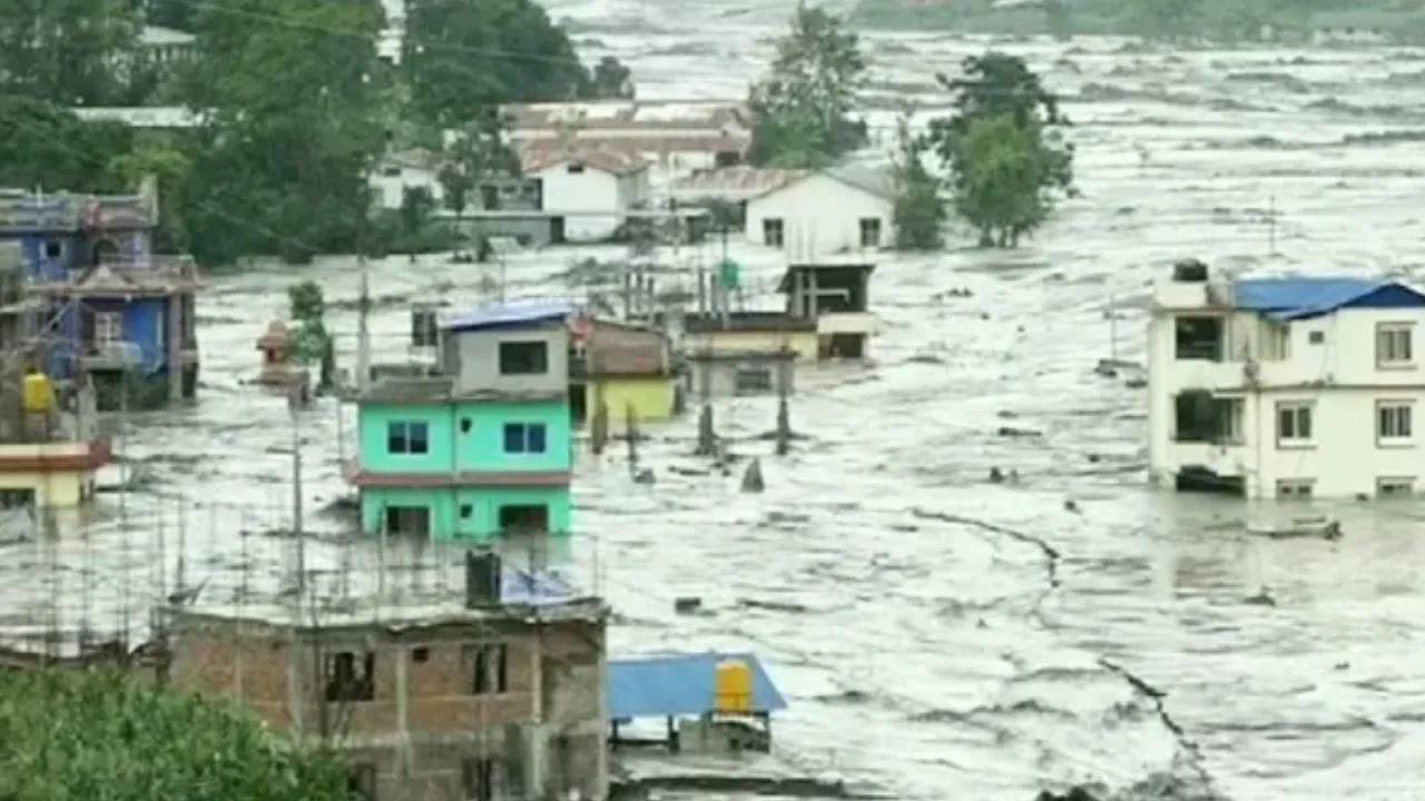 Nepal Floods : నేపాల్‌లో వరద బీభత్సం..   ఇప్పటివరకు 62 మంది మృతి