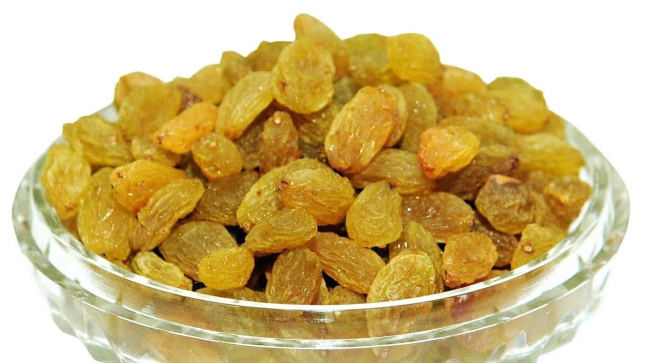 Raisins : ఎండుద్రాక్ష తింటే ఎన్ని ప్రయోజనాలో తెలుసా ?