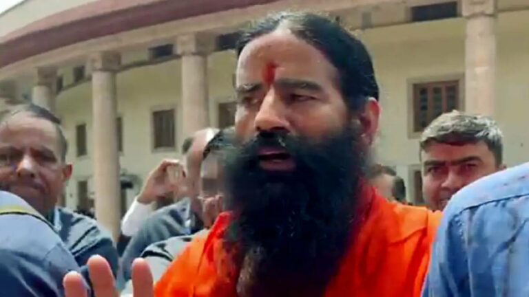Baba Ramdev : కొత్త చిక్కుల్లో బాబా రామ్‌దేవ్.. రూ.50లక్షల జరిమానా వేసిన హైకోర్టు