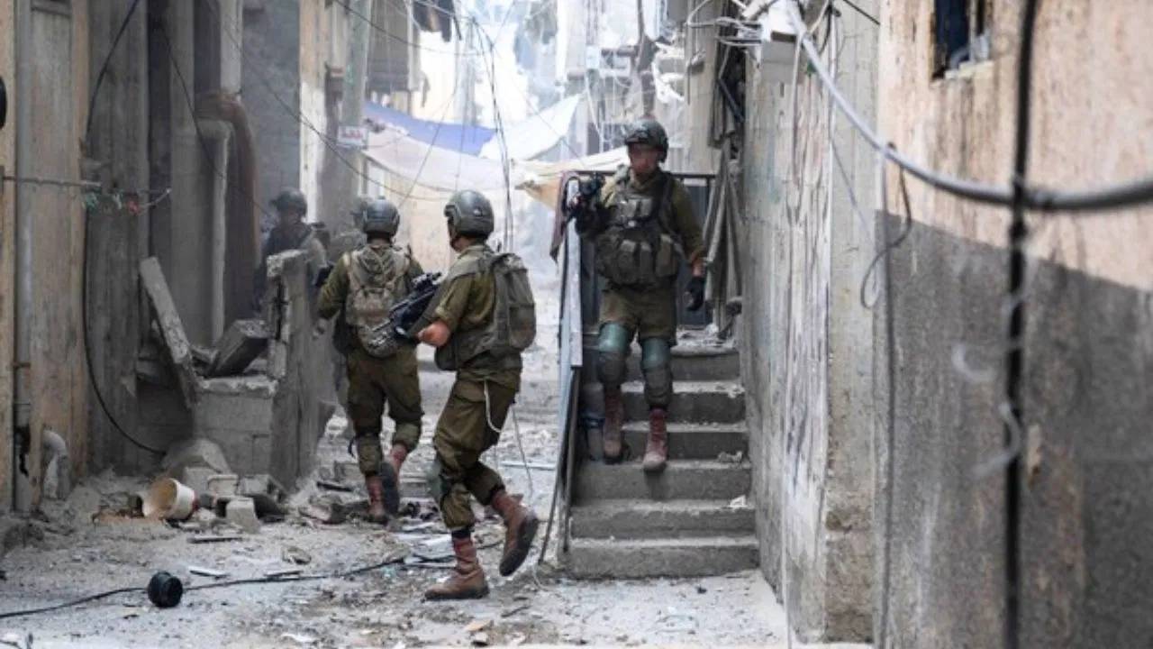 Hamas Israel War : గాజాలో మారణహోమం.. 70 మందికి పైగా పాలస్తీనియన్లు హత్య