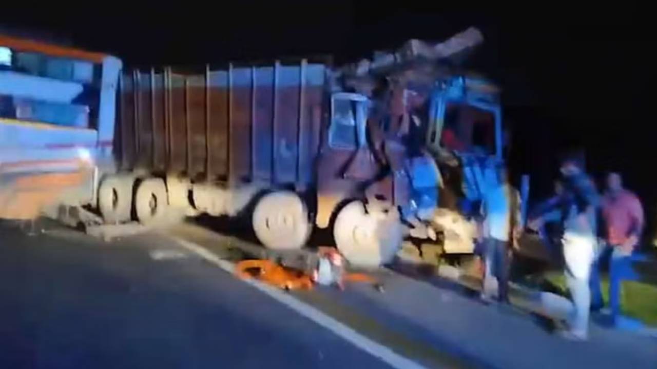 Gujarat: హైవేపై ఘోర రోడ్డు ప్రమాదం.. బస్సు, ట్రక్కు ఢీకొనడంతో ఆరుగురు మృతి, పలువురికి గాయాలు