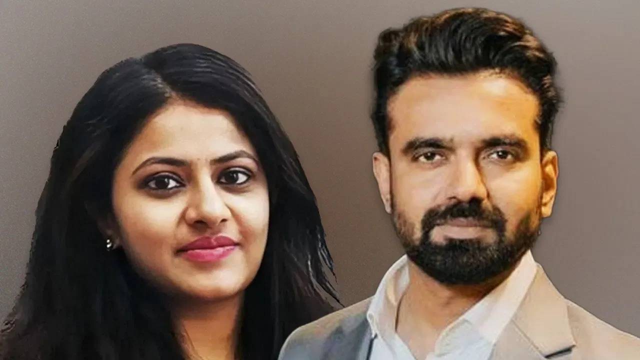 IPS Rashmi : నిన్న ఐఏఎస్ పూజ నేడు ఐపీఎస్ రష్మీ.. చీకటి వ్యవహరాలు జరుపుతున్న ఆమె భర్త