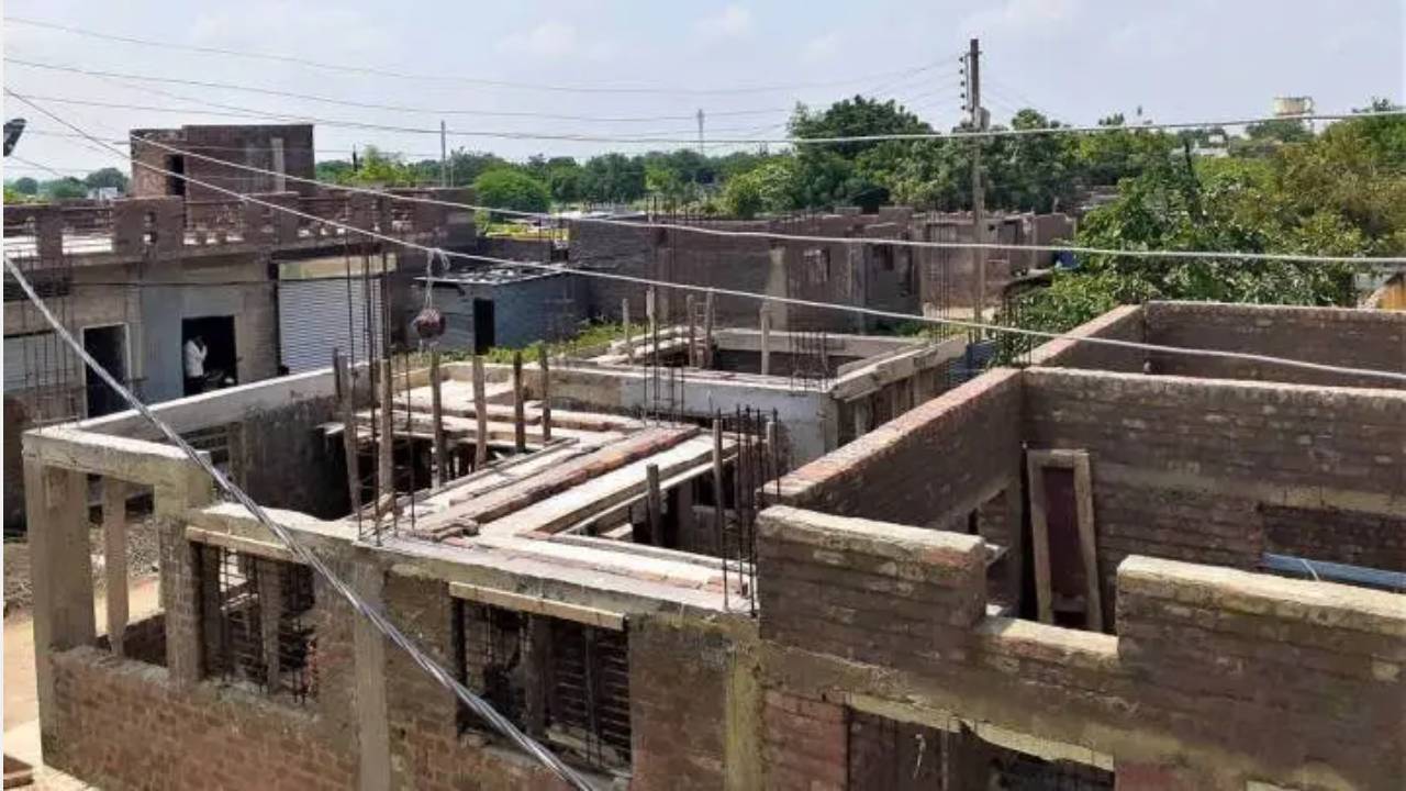 Budget 2024 : మూడు కోట్ల మంది కల నెరవేర్చనున్న ఆర్థిక మంత్రి నిర్మలా సీతారామన్