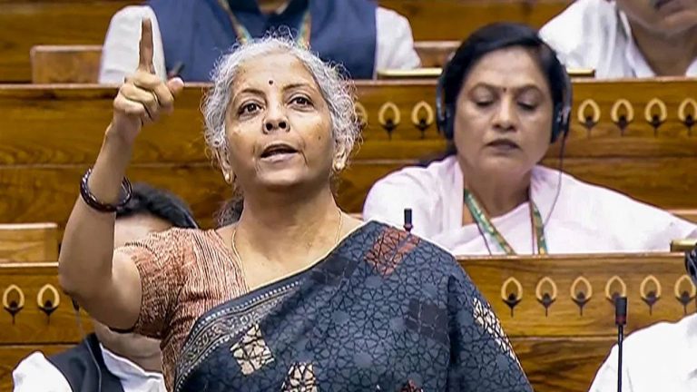 Budget 2024 : నేడే కేంద్ర బడ్జెట్.. నిర్మలమ్మ దేశ ఆర్థిక వ్యవస్థకు బూస్టర్‌ డోస్‌ ఇస్తారా ?