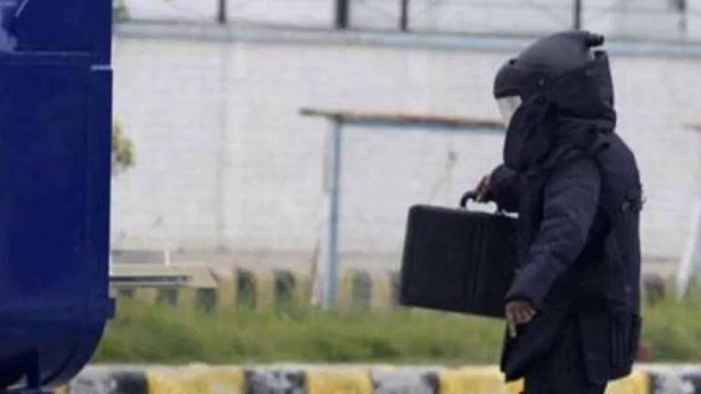 Delhi: ఢిల్లీలోని డీటీసీ బస్సుకు బాంబు బెదిరింపు.. దర్యాప్తులో షాకింగ్ వాస్తవం