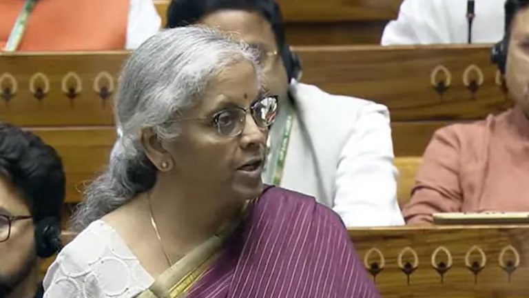 Nirmala sitharaman: 2047 నాటికి భారతదేశాన్ని అభివృద్ధి చేయడమే లక్ష్యం..