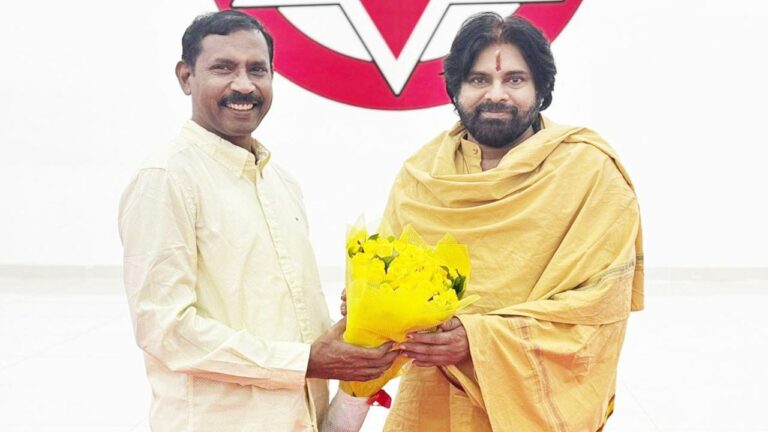 Pawan Kalyan: పవన్‌ కల్యాణ్‌తో టీడీపీ రాష్ట్ర అధ్యక్షుడి భేటీ
