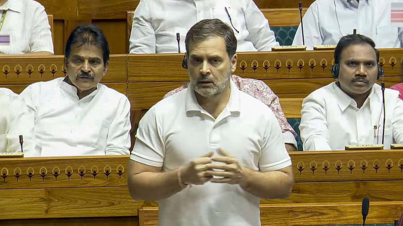Rahul vs Modi: లోక్‌సభలో రాహుల్‌ స్పీచ్.. పదే పదే మోడీ, బీజేపీ ఎంపీల అభ్యంతరం