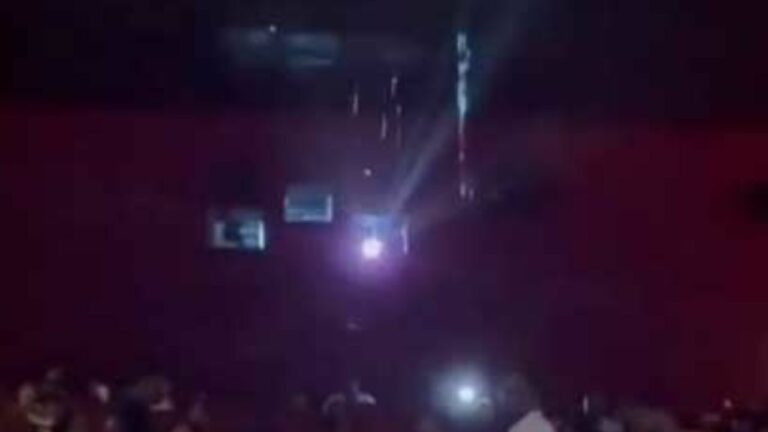 Panjagutta PVR: పీవీఆర్ సినిమా థియేటర్లో వర్షం.. ‘కల్కి’ షో నిలిపివేత!