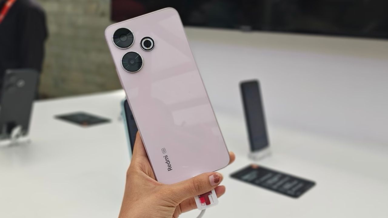 Redmi 13 5G Price: భారత్‌ మార్కెట్‌లోకి రెడ్‌మీ 13 5జీ.. ఫోన్‌తో పాటే ఛార్జర్‌!