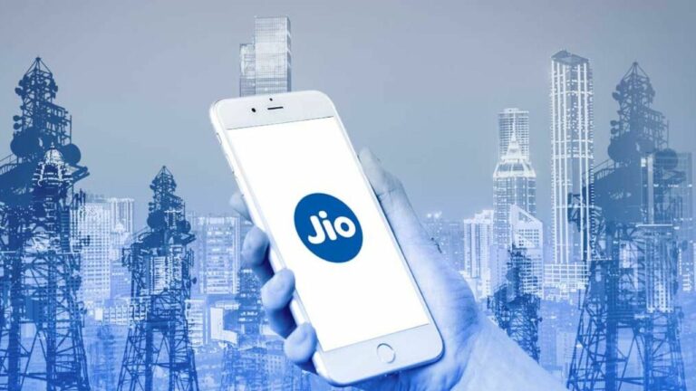 Reliance Jio:  చైనా కంపెనీని వెనక్కి నెట్టిన జియో!.. డెటా వినియోగంలో ప్రపంచంలోనే నంబర్ వన్..