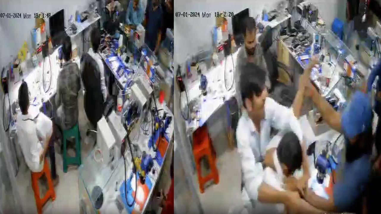 SR Nagar Mobile Shop: అరే ఏంట్రా ఇది.. మొబైల్ షాపులో పొట్టు పొట్టు కొట్టుకున్నయువకులు..!