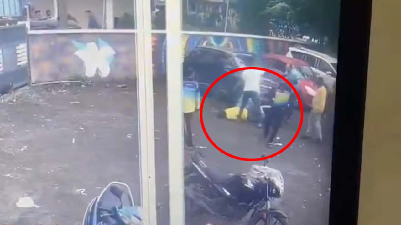 Video: నిలబడి ఉండగానే గుండెపోటుతో శివసేన నేత కుమారుడు మృతి