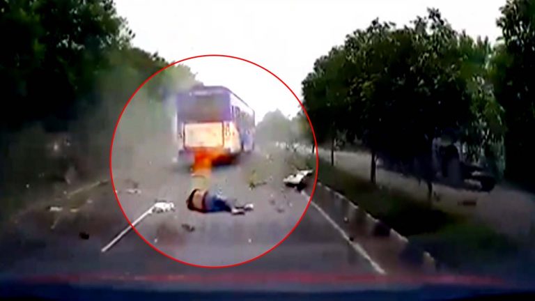 Shamirpet Road Accident: శామీర్ పేటలో ఘోర రోడ్డు ప్రమాదం.. ఇద్దరు స్పాట్ డెడ్..