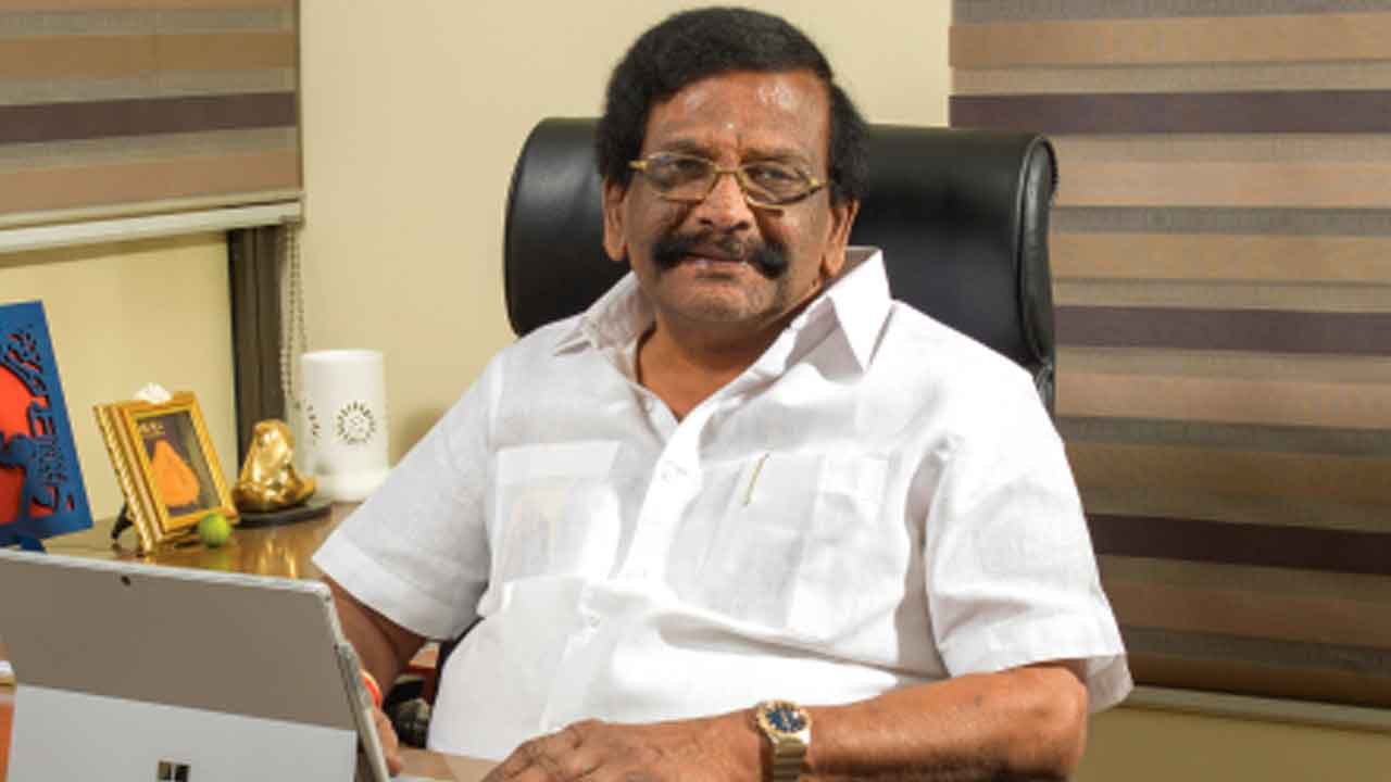 Sidda Raghava Rao: వైసీపీకి రాజీనామా.. టీడీపీలో చేరేందుకు మాజీ మంత్రి ప్రయత్నాలు..! గ్రీన్‌ సిగ్నల్‌ వచ్చేనా..?