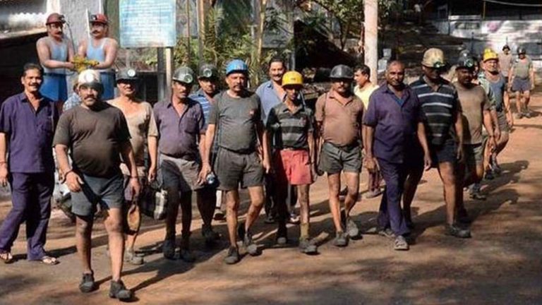 SCCL : కాంట్రాక్టు కార్మికులకు 30 లక్షల ప్రమాద బీమా కవరేజీ