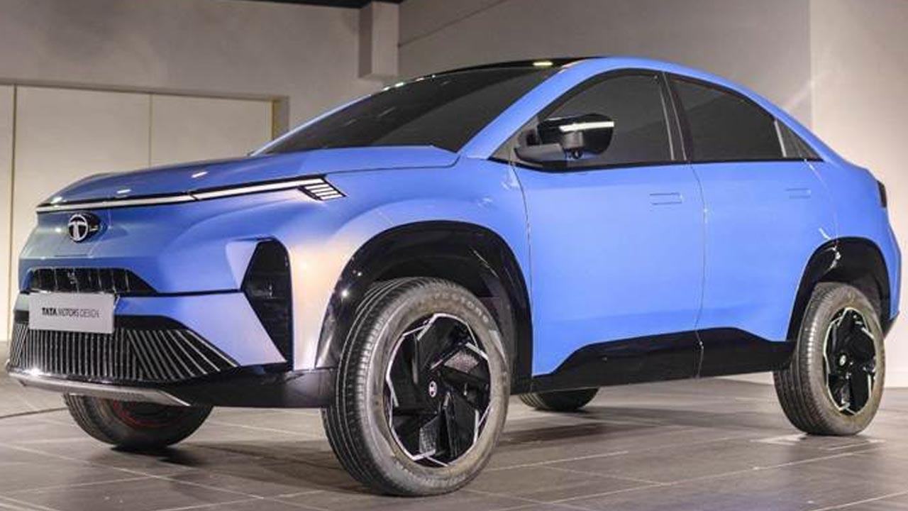 Tata Curvv EV: అదిరిపోయిన టాటా కర్వ్ EV ఇంటీరియర్, ఫీచర్లు.. రిలీజ్ ఎప్పుడంటే..?