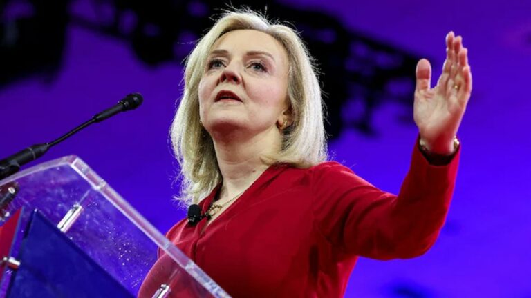 UK Elections: బ్రిటీష్ గడ్డను తాకిన లేబర్ తుఫాన్‌.. బాధితురాలిగా మాజీ ప్రధాని లిజ్ ట్రస్