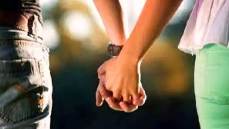 Uttarakhand: మైనర్ జంట డేటింగ్‌కు వెళ్లడం నేరం కాదు.. ప్రభుత్వాన్ని ప్రశ్నించిన ఉత్తరాఖండ్ హైకోర్టు