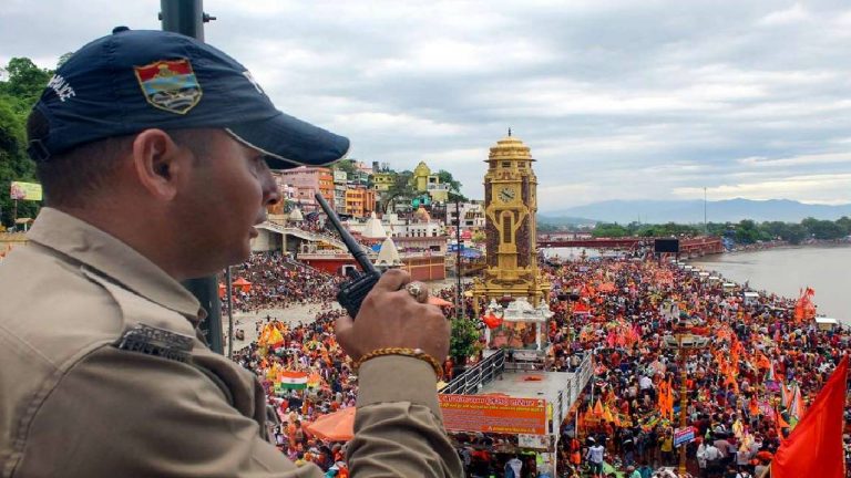 Kanwar Yatra: కన్వర్ యాత్ర మార్గంలో మాంసం దుకాణాలు మూసేయాలి..