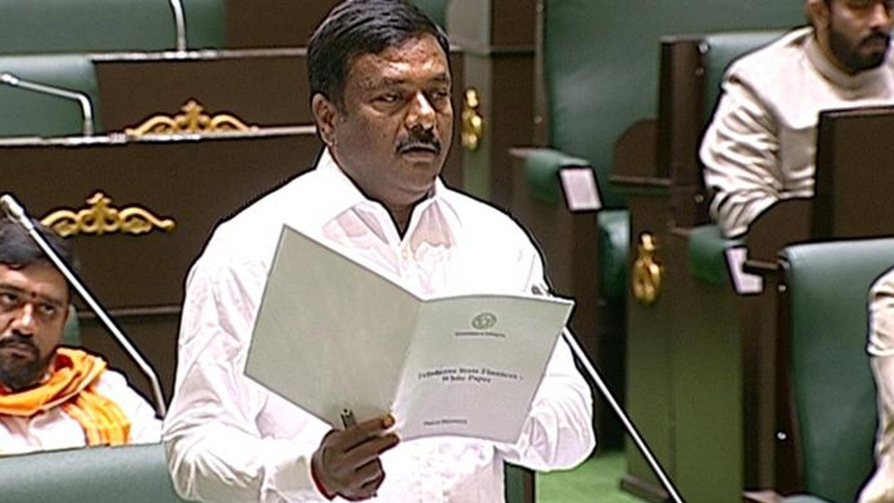 Alleti Maheshwar Reddy : కాంగ్రెస్ – బీఆర్ఎస్ మ్యాచ్ ఫిక్సింగ్ చేసుకున్నారు