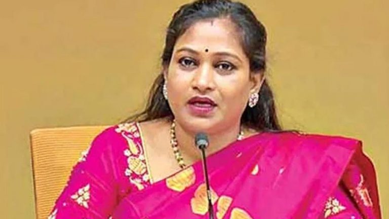 Vangalapudi Anitha: టీడీపీ, వైసీపీ పార్టీల కార్యకర్తలు సంయమనం పాటించాలి..