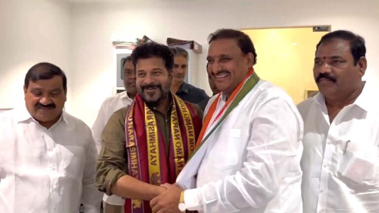 Arekapudi Gandhi: కాంగ్రెస్ లో చేరిన అరికెపూడి గాంధీ.. పార్టీ కండువా కప్పి ఆహ్వానించిన సీఎం రేవంత్..