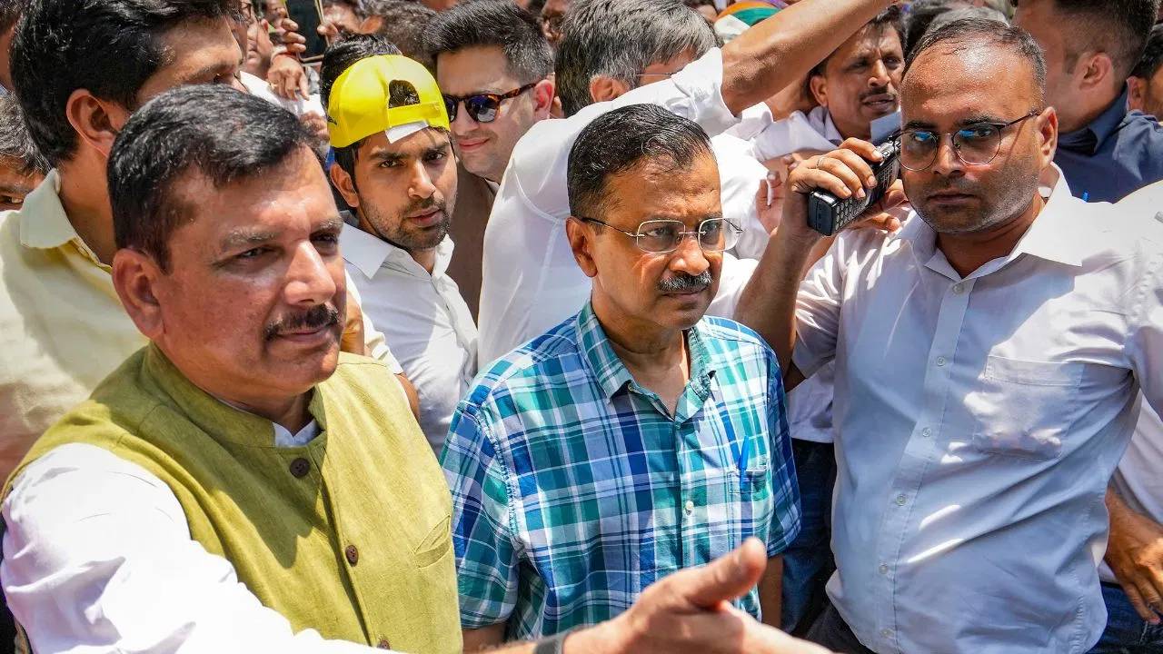 Aravind Kejriwal : 8.5కిలోల బరువు తగ్గిన సీఎం కేజ్రీవాల్.. ఆందోళనలో ఆమ్ ఆద్మీ పార్టీ