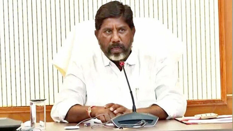 Bhatti Vikramarka: గ్రూప్-2 పరీక్ష వాయిదా అంశాన్ని పరిశీలిస్తాం.. అభ్యర్థులతో డిప్యూటీ సీఎం