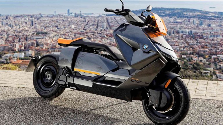 BMW CE 04 Price: బీఎండబ్ల్యూ నుంచి ఎలక్ట్రిక్ స్కూటర్.. ధర తెలిస్తే మైండ్ బ్లాకే!
