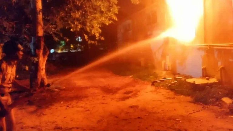 Burning of Revenue Records : రెవెన్యూ రికార్డులు కాల్చివేత ఘటన.. విచారణ ముమ్మరం