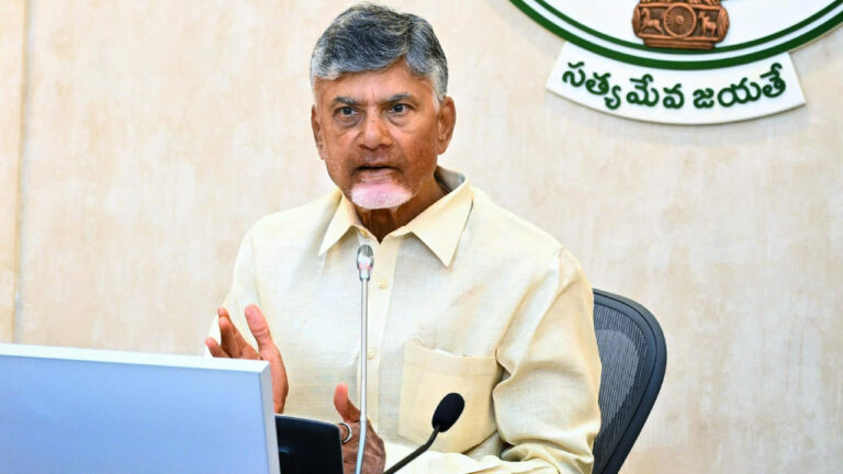 CM Chandrababu: శ్రీవారి లడ్డూ వివాదంపై సీఎం ఉన్నతస్థాయి సమీక్ష.. టీటీడీ ఈవోకు కీలక ఆదేశాలు..